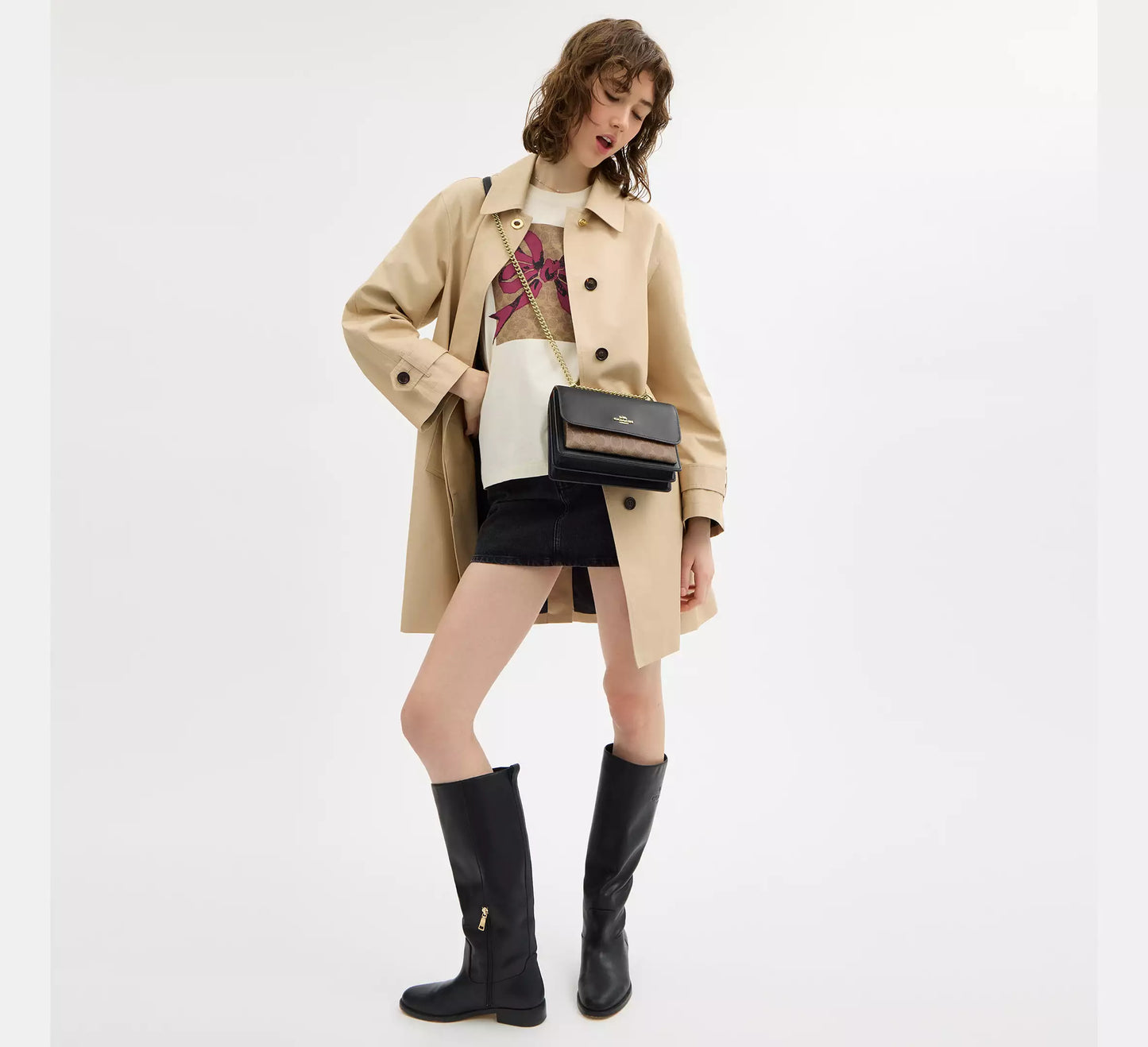 Klare Crossbody Bag In Signature Canvas