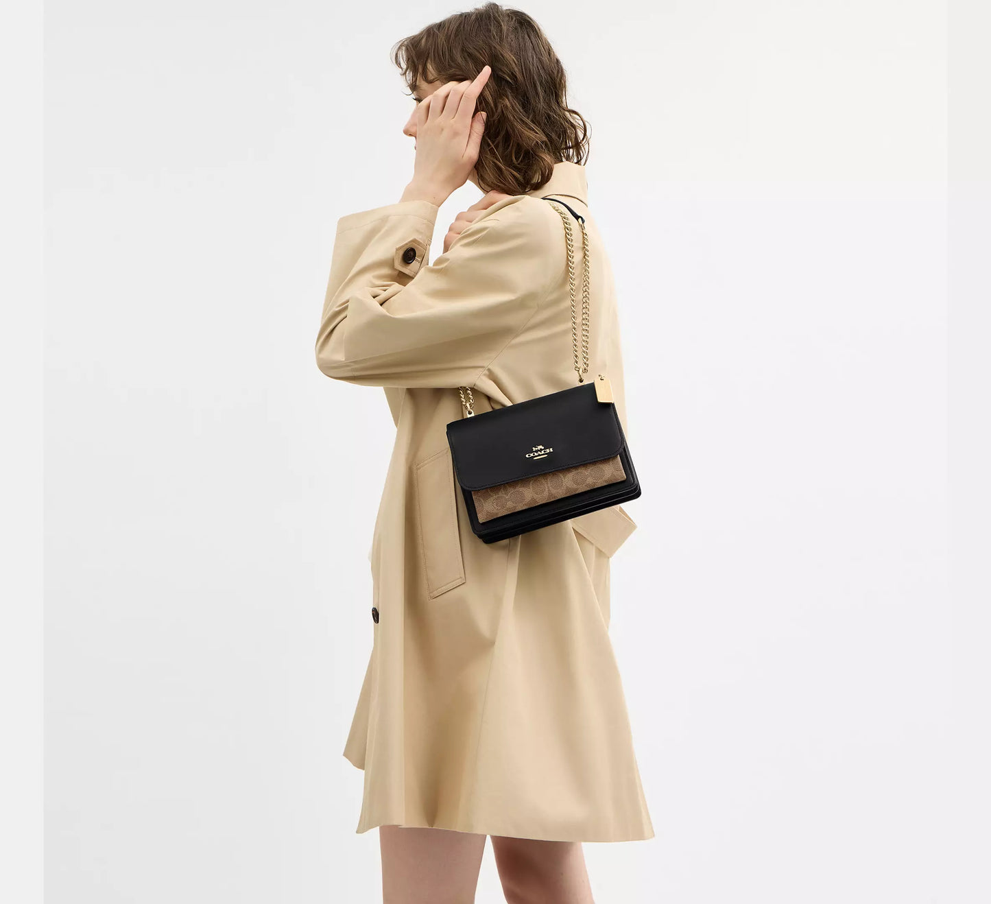 Klare Crossbody Bag In Signature Canvas