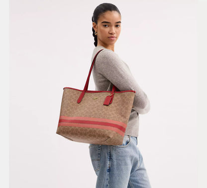 City Tote Bag In Signature Canvas